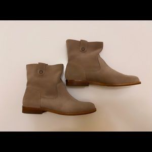 Arturo Chaing Booties 7.5